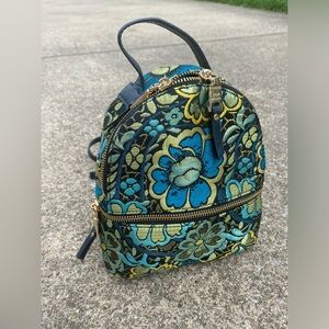 STEVE MADDEN Small Flower Backpack